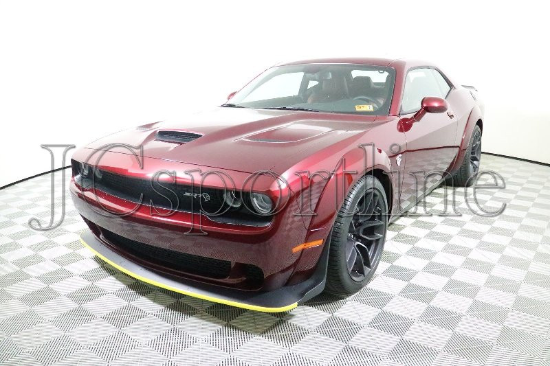 Расширители арок Hellcat Widebody - Dodge Challenger (LC)
