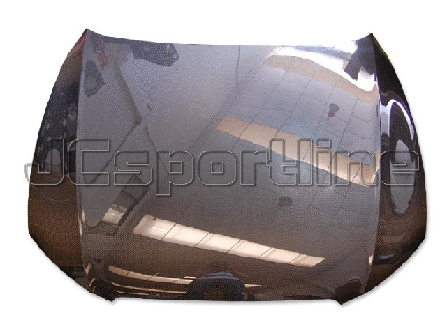 Капот OEM карбон - Audi A4 (B8)